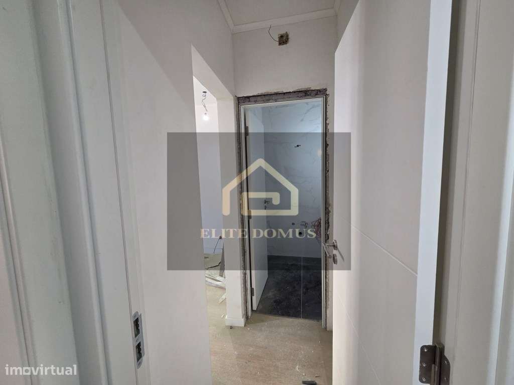 T2 Totalmente Remodelado - Amadora.-8
