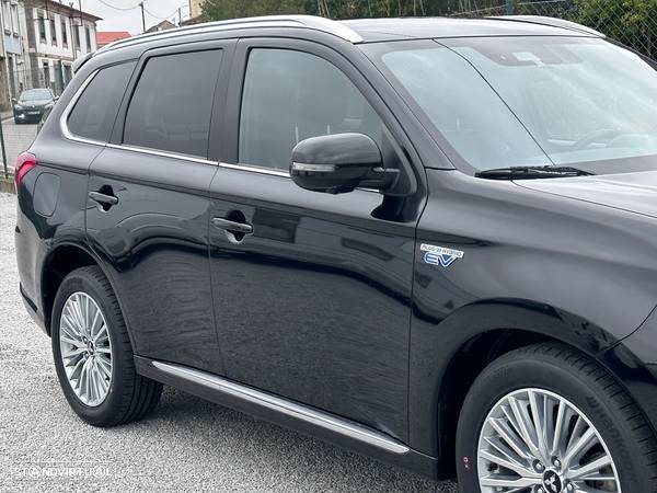 Mitsubishi Outlander 2.4 PHEV Instyle - 15