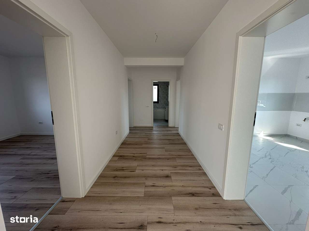 Casa cu 4 camere si inclazire in pardoseala - TVA inclus - Imagine principală: 5/13