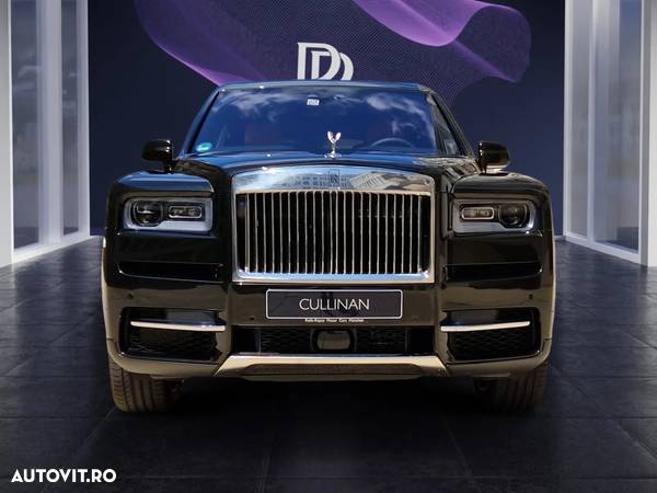 Rolls-Royce Cullinan Standard - 2