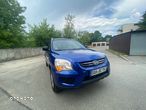 Kia Sportage 2.0 Expedition - 11