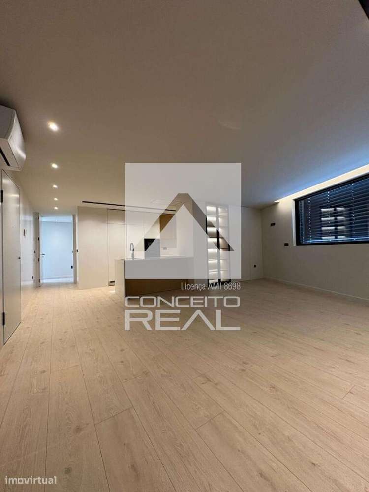 Apartamento T1 -  Pronto a habitar c/ varanda (S.Cosme - Gondomar)-17