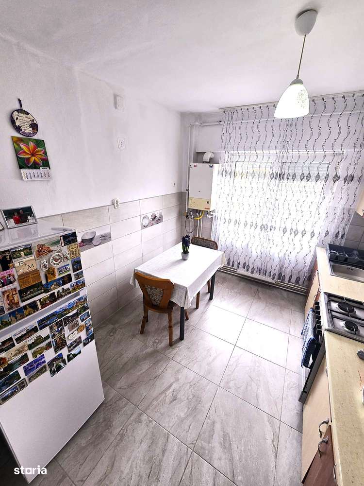 Apartament 2 camere decomandat | Micro 16 | Str Brandusa-3