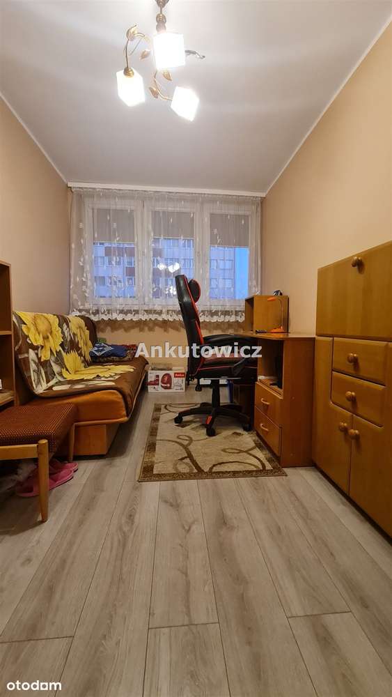 Centrum - 3 pokojowe z balkonem - po remoncie-4