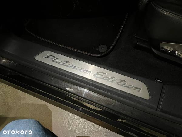 Porsche Panamera 4 PDK Platinum Edition - 14