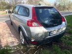 Volvo C30 2.0D Momentum - 6