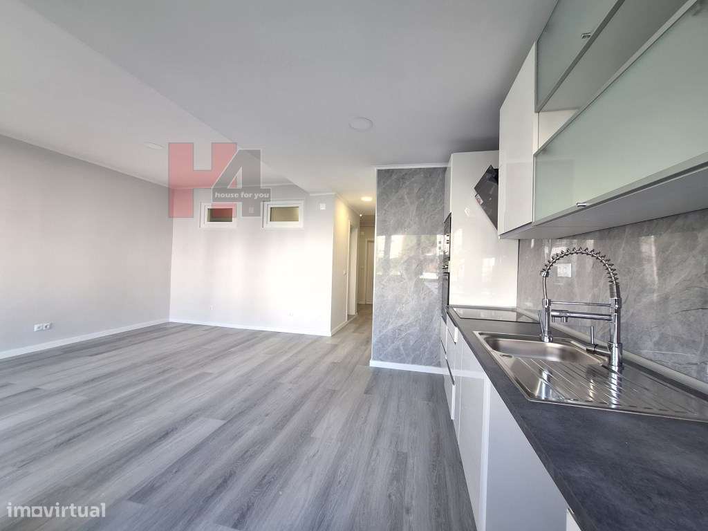 Apartamento T2 totalmente remodelado em Oeiras próximo da praia - Grande imagem: 3/36