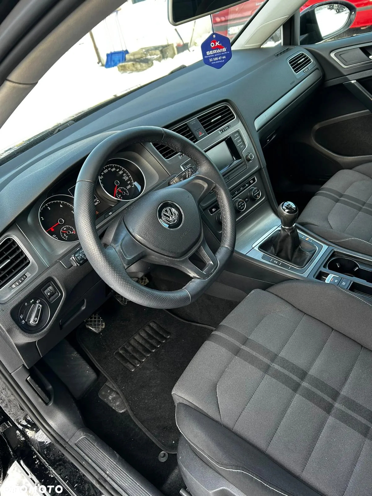 Volkswagen Golf VI 1.6 TDI Comfortline - 17