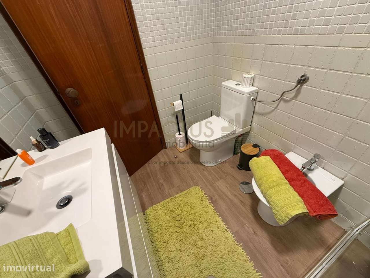 Apartamento T2 com garagem no centro-18