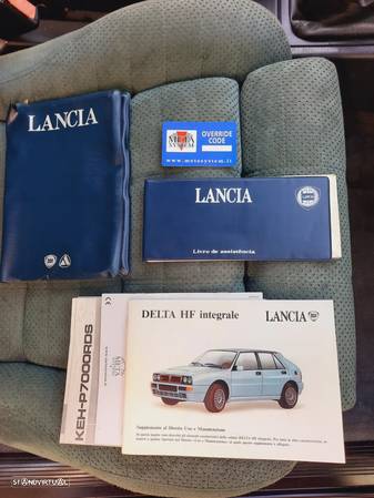 Lancia Delta Integrale EVO1 - 12