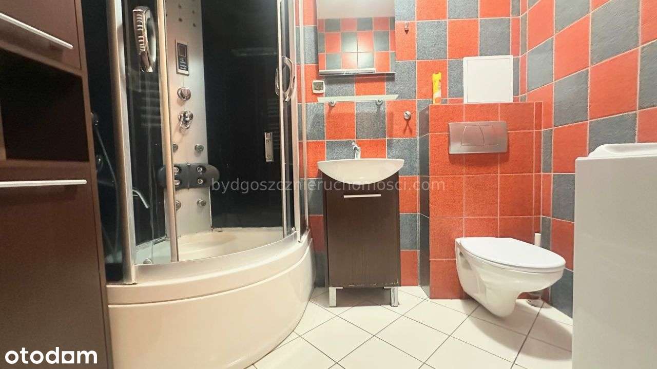 Przestronne M2  z widokiem na panoramę miasta.-7