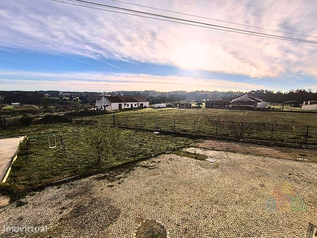 Moradia T3 Independente com terreno a 5 minutos de Tomar-19