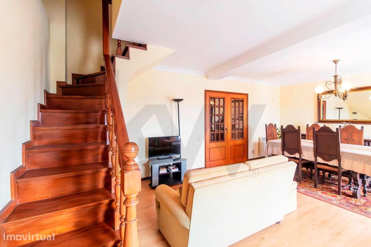 T3 c/ 127m2 Privativos e 101m2 de Terraços (Box + Lugar) | Santa Marin-18