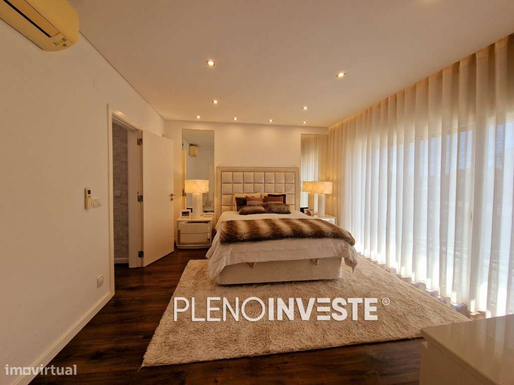 Moradia Isolada V3+2 com piscina na Quinta de Valadares-19