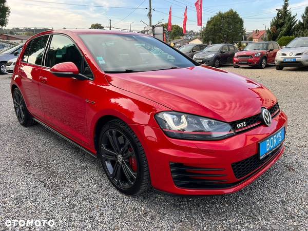 Volkswagen Golf GTI (BlueMotion Technology) - 4