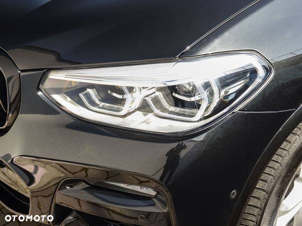 BMW X3 xDrive20i - 9