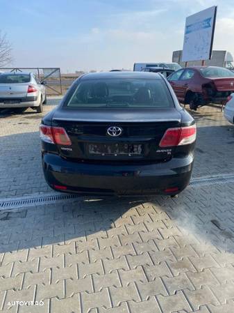 Dezmembram Toyota Avensis 2.0 D an fabr 2010 - 4