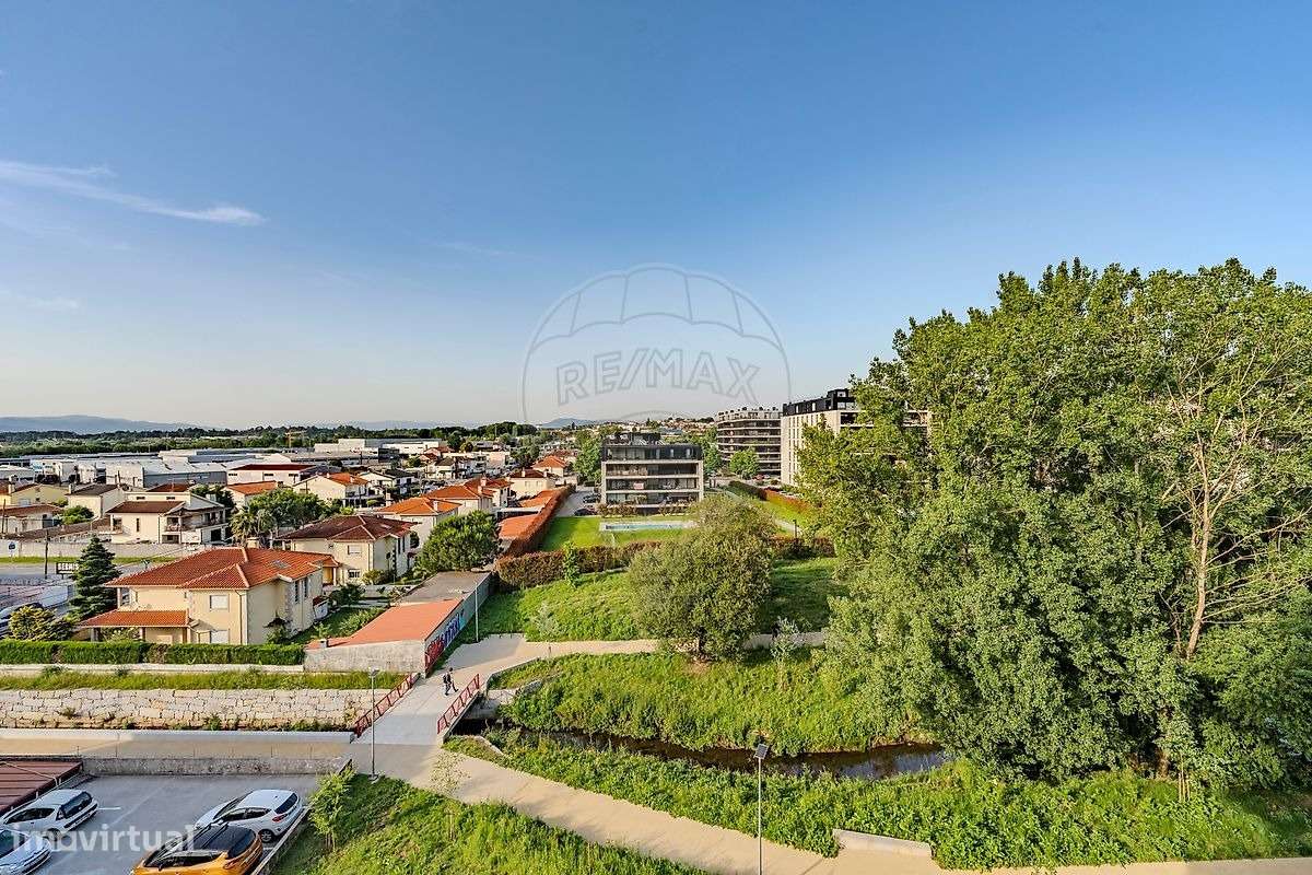 **EXCLUSIVO | T2 DE LUXO NA URBANIZAÇÃO DA ACRESCENTAR**-35