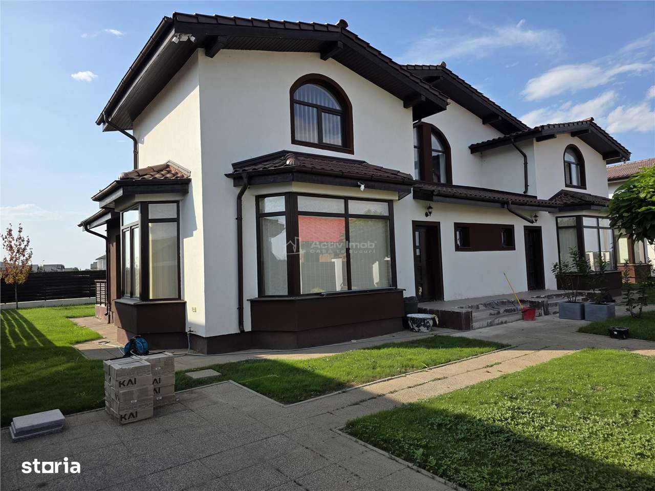 Casa moderna - Buftea - 4 camere - 2 bai - 110mp - 350mp teren - Imagine principală: 4/14