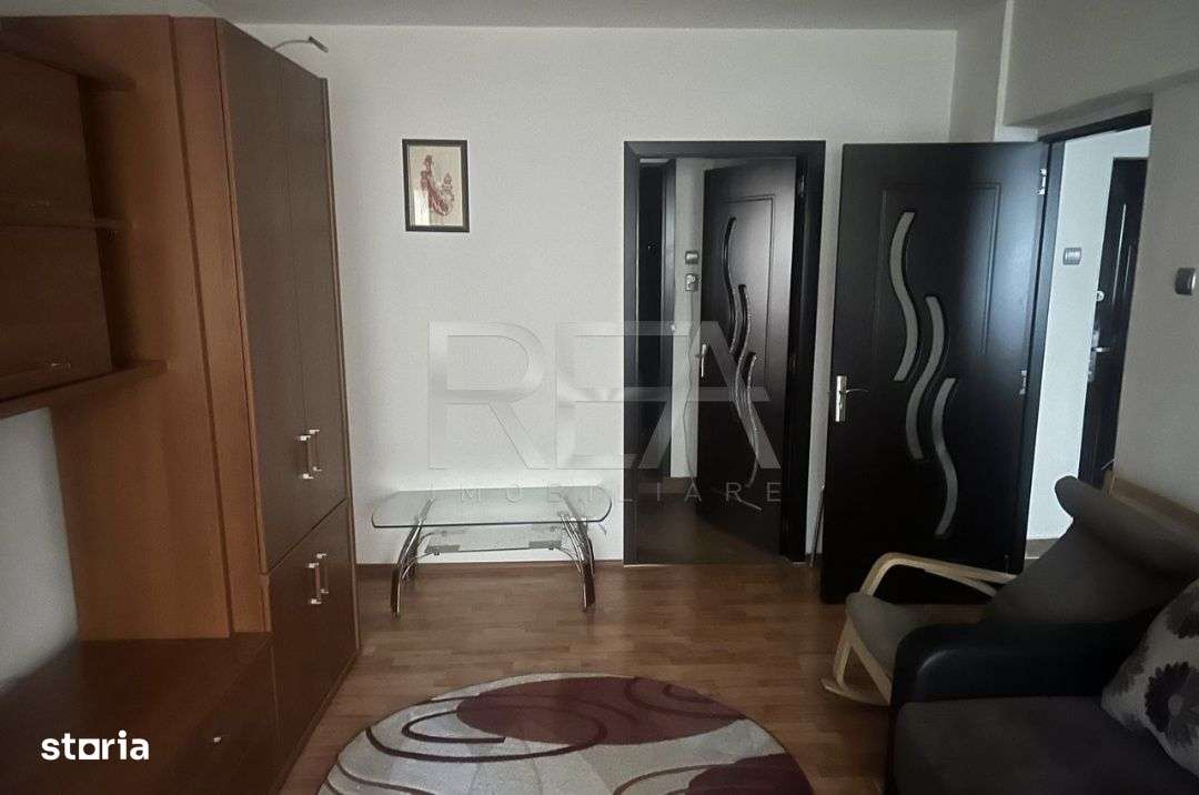 2 camere, et 3/8, centrala, renovat-Ghencea, Str Garleni - Imagine principală: 3/10