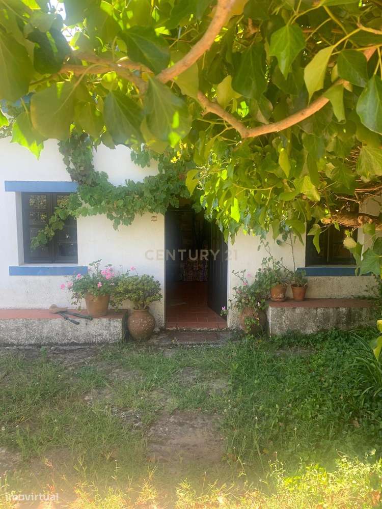 Moradia típica na Serra de Montejunto – Ideal para viver ou investir e - Grande imagem: 4/41