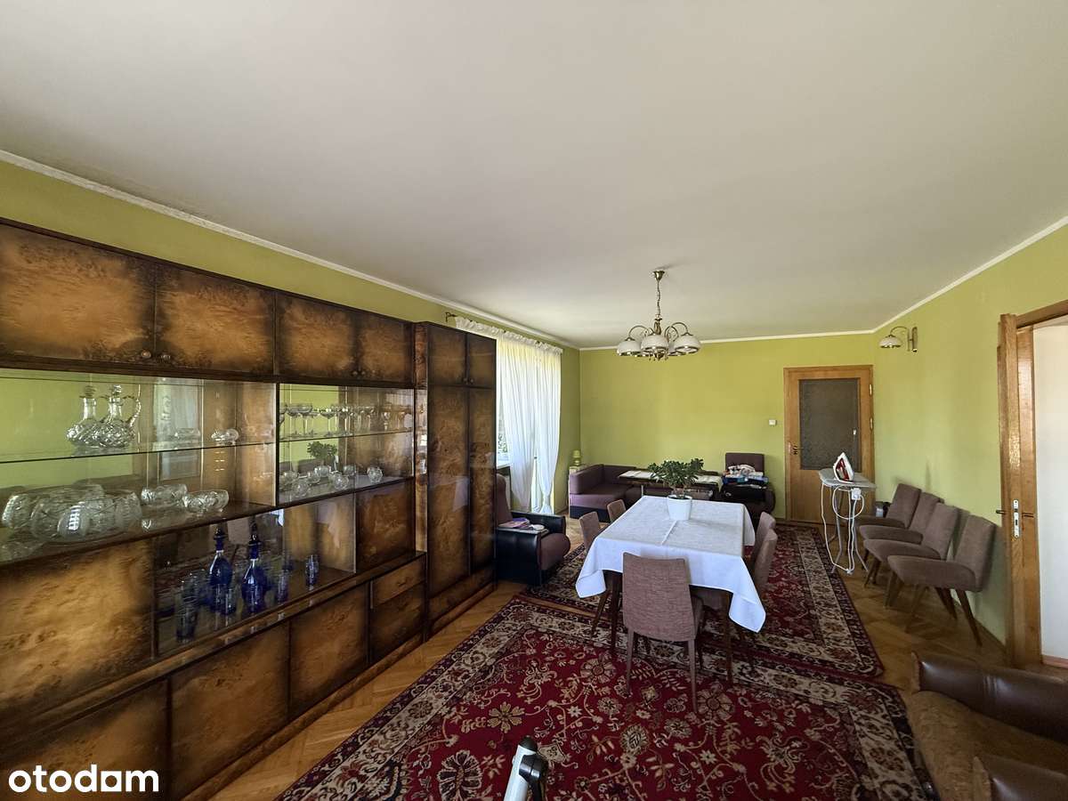 Przestronny dom 300 m² | 3 kondygnacje | Pleszew-9