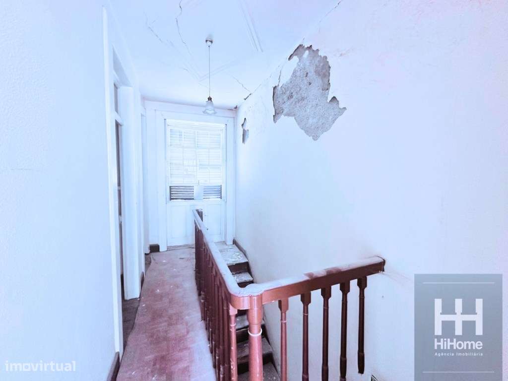 Prédio com projecto para 4 apartamentos no centro do Funchal-29