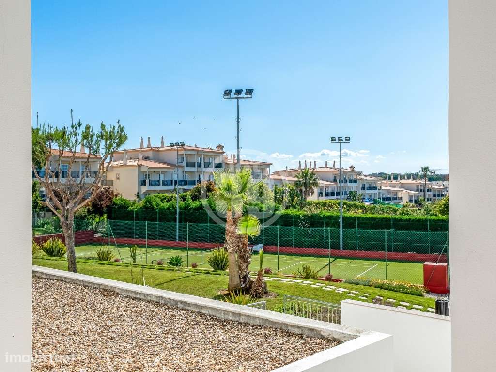 Apartamento T0+1 com Terraço Privativo e Licença AL | Torre da Medr...-19