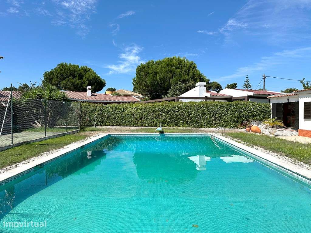 Moradia T10 com Piscina e Campo de Jogos na Verdizela - Dois Imóvei... - Grande imagem: 2/51