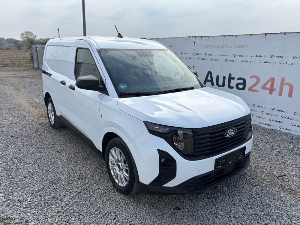 Ford Transit Courier 2024