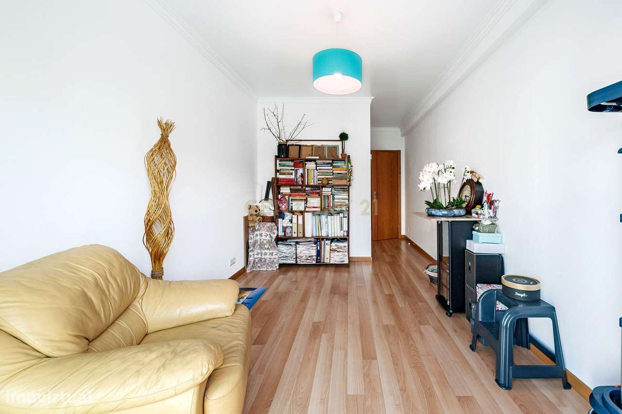 Apartamento T3 com excelente exposição solar-21