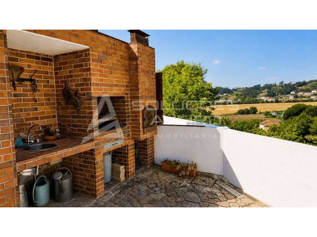 Moradia T3 de Luxo com Piscina em Águeda!-31