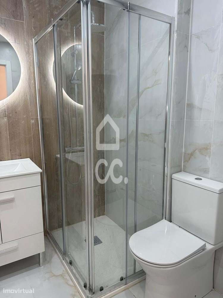 T2  VENDA em Santa Iria de Azóia-13