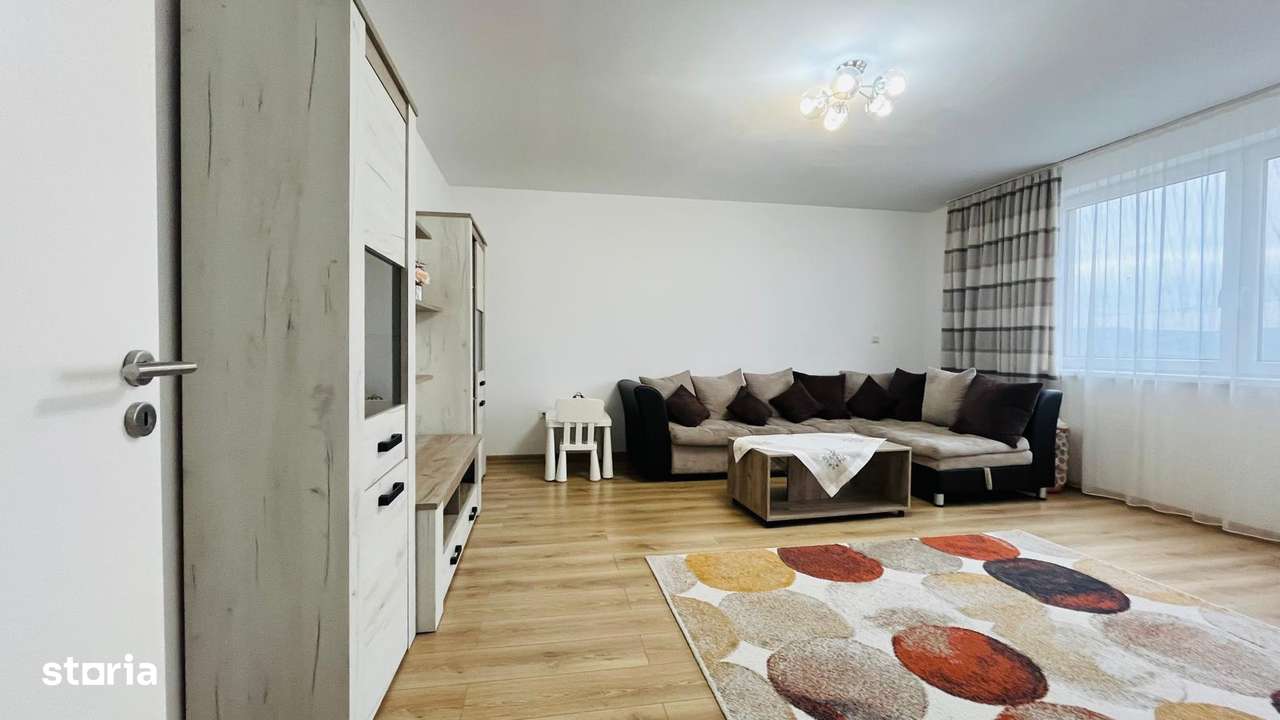 Apartament De Vanzare In Sebes, 2 Camere, Bloc Cu Lift-1