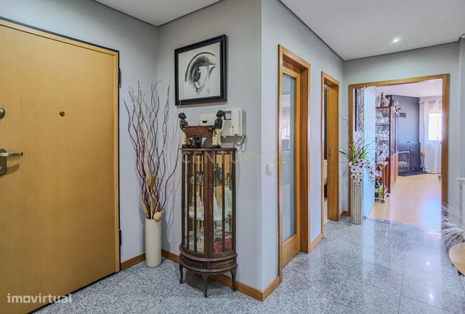 Apartamento T4 Rio Tinto (Germanus)-3
