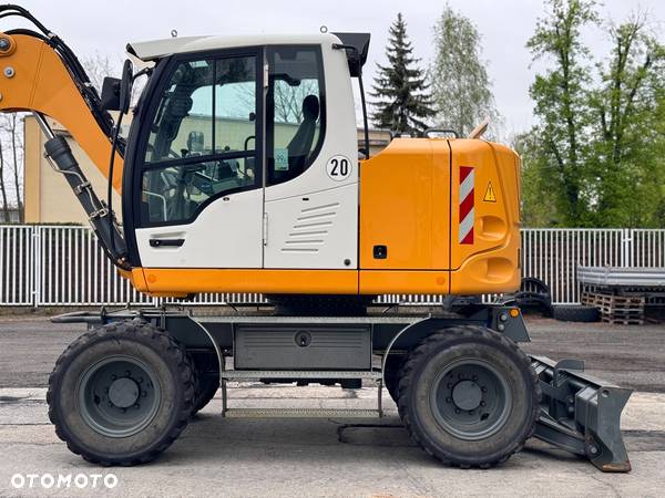 Liebherr A912 Compact - 5