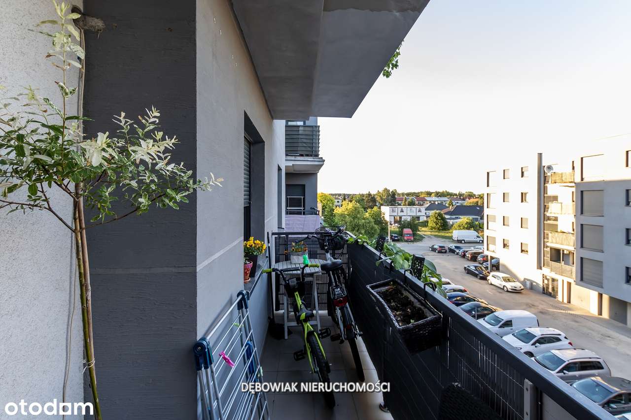 Trzypokojowe mieszkanie z balkonem-17