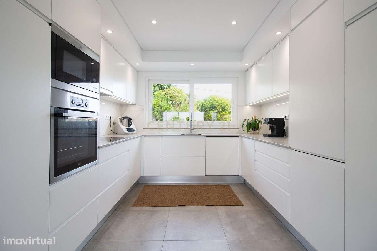 Moradia T4 com piscina e vista mar  - Cascais - Grande imagem: 5/45