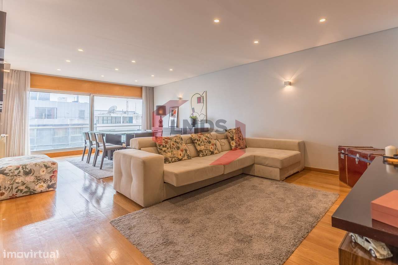 Apartamento T4 de Luxo no Coração da Maia – Avenida Visconde Barreiros-7