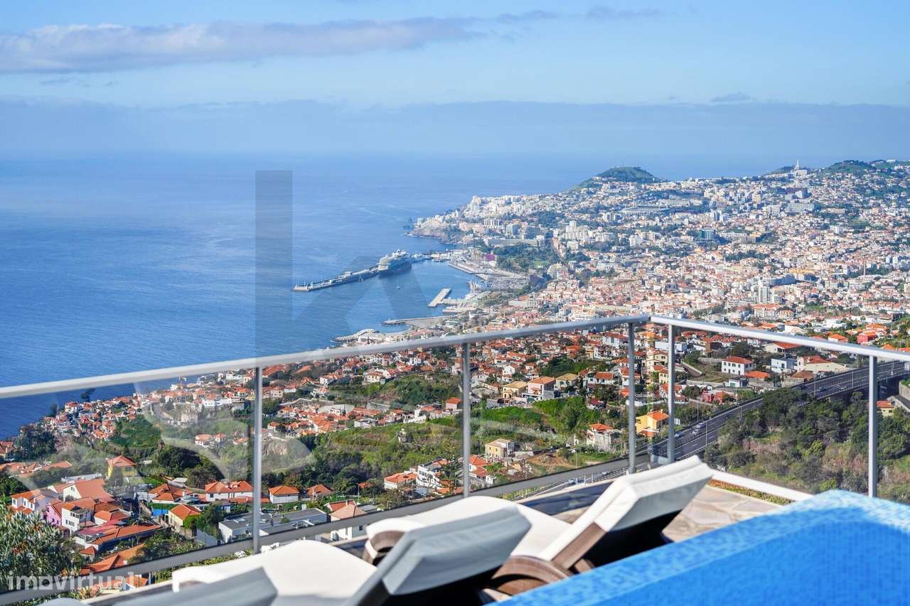 Moradia T4 com piscina e vista oceano, São Gonçalo, Funchal-11
