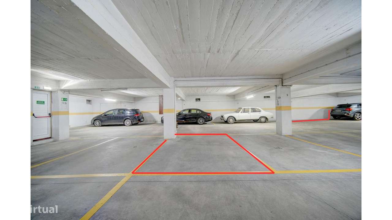 Apartamento T4 em Lisboa-23