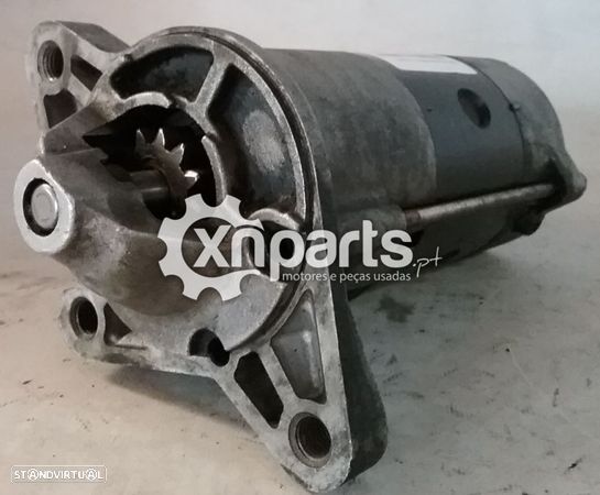 Motor de arranque MAZDA 121 I (DA) 1.1 | 10.87 - 10.90 Usado REF. M002T88671 - 1