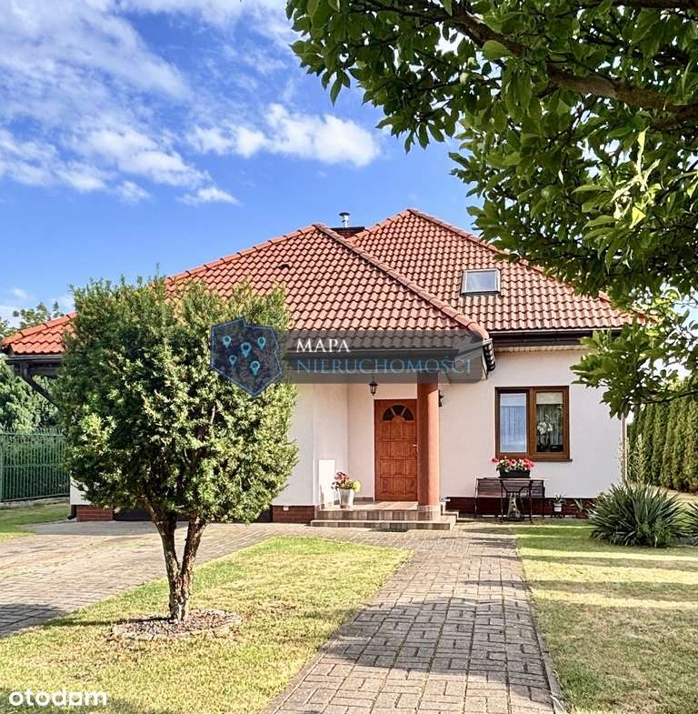 Wygodny dom z pięknym zielonym ogrodem-18