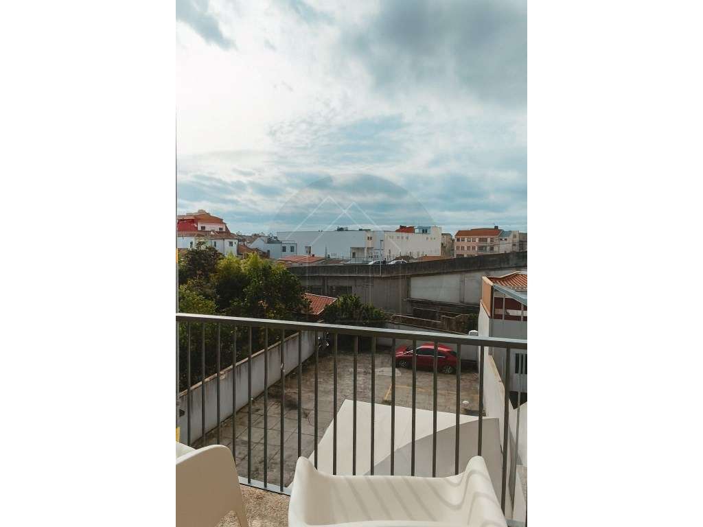 T0/Estúdio Renovado, Centro do Porto, ao Mercado do Bolhão-13