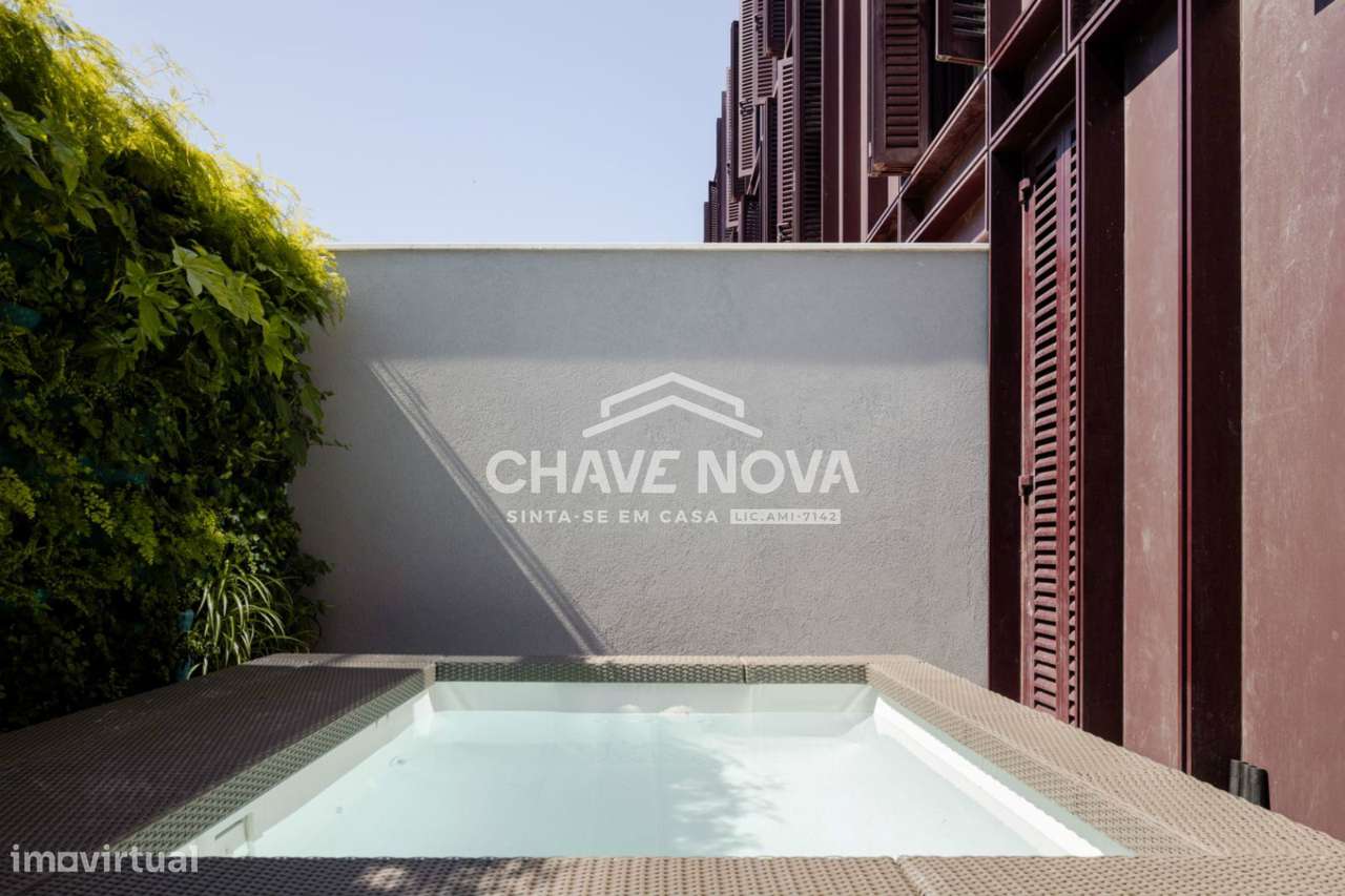 T4 Novo c/ Terraço e Varanda no coração da baixa do Porto - Grande imagem: 2/24