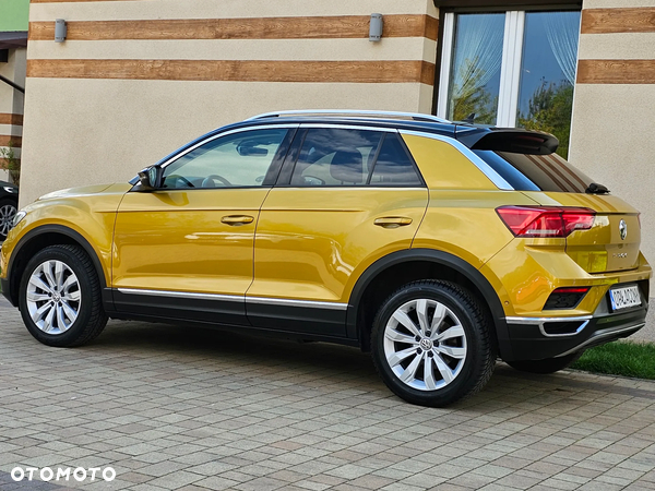 Volkswagen T-Roc - 11