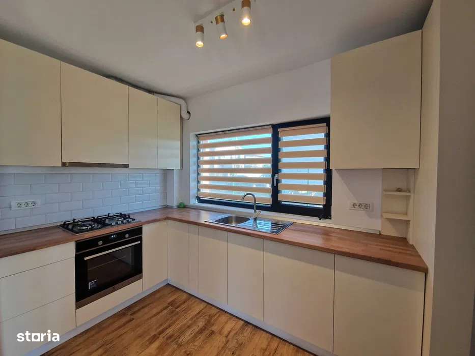 Inchiriere Casa 3 camere / Tunari / Loc de joaca pentru copii / - Imagine principală: 5/8