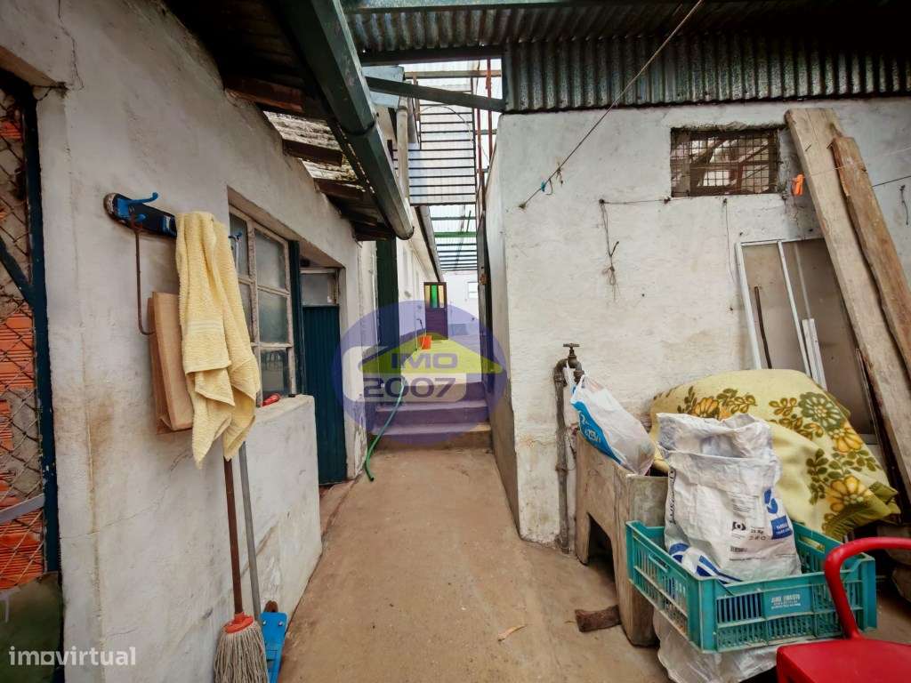 Moradia com 3 frações independentes-39