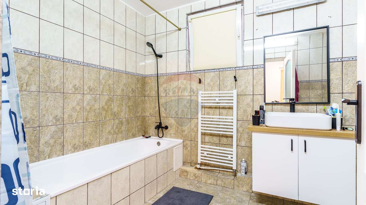 Casa individuala, 6 dormitoare, comision 0%, Intre Lacuri-19