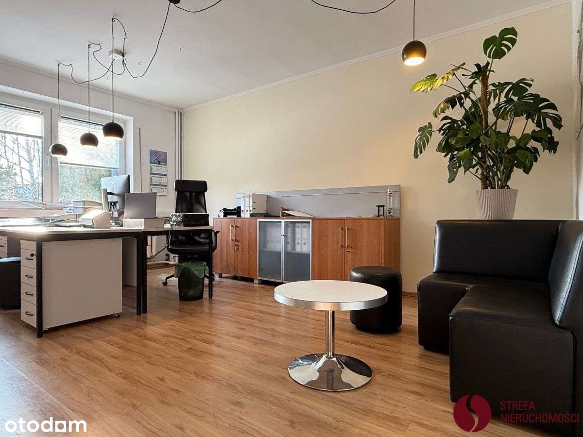 Wolnostojący tuż przy rzeczce Wirynka-5